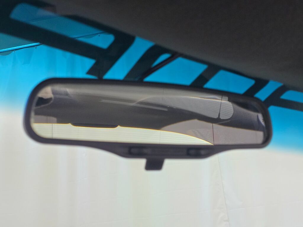 Used 1993 Chevrolet Camaro Z28 RWD image 78