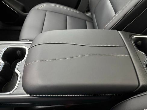 New 2026 GMC Acadia Elevation w/ Black Edition FWD image 31