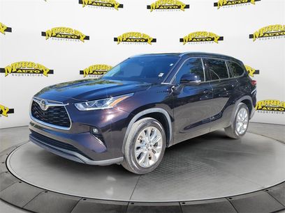 Used 2022 Toyota Highlander Limited