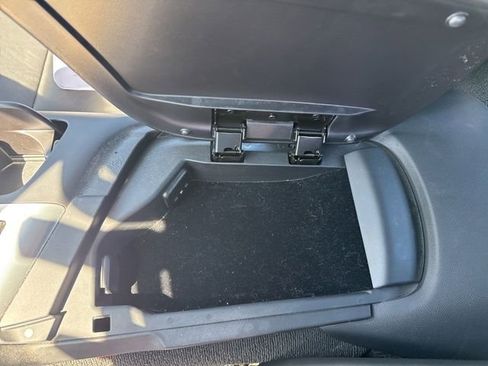 Used 2016 Chevrolet Corvette Stingray Coupe w/ 2LT Preferred Equipment Group image 27