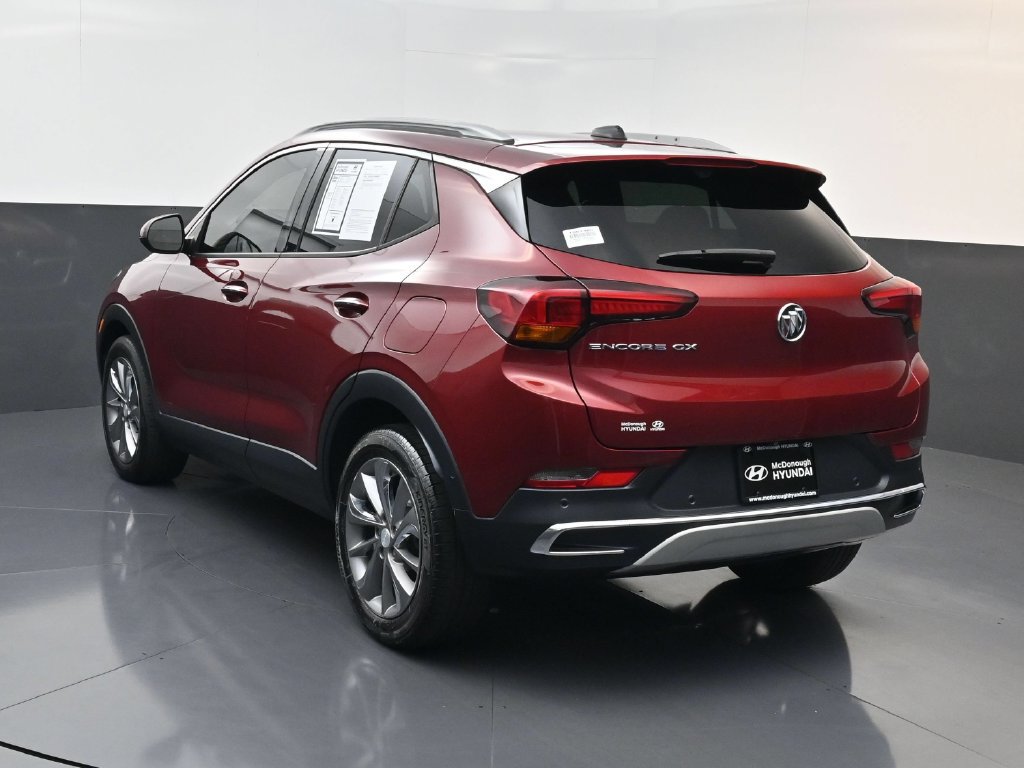 Used 2022 Buick Encore GX Essence w/ Advanced Technology Package FWD image 5