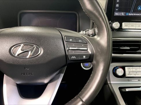 Used 2023 Hyundai Kona Limited image 24