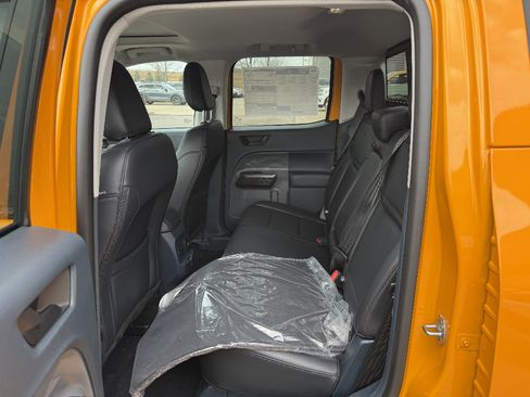 New 2026 Ford Maverick Lariat w/ Black Appearance Package image 6