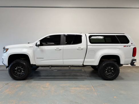 Used 2016 Chevrolet Colorado Z71 AWD/4WD image 2