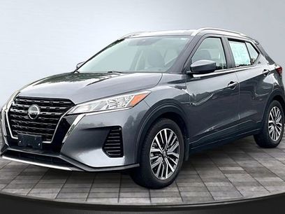 Used 2021 Nissan Kicks SV