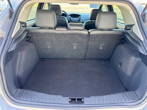 Used 2016 Ford Focus SE image 19