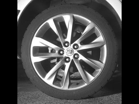 Certified 2022 Buick Envision Avenir w/ Technology Package II AWD/4WD image 50