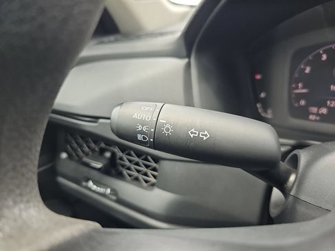 Used 2023 Honda Accord LX image 33