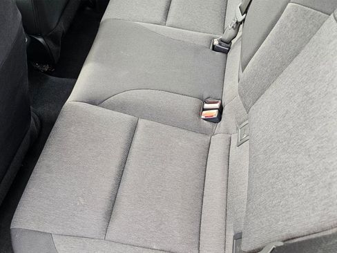 Used 2025 Toyota Camry LE image 10