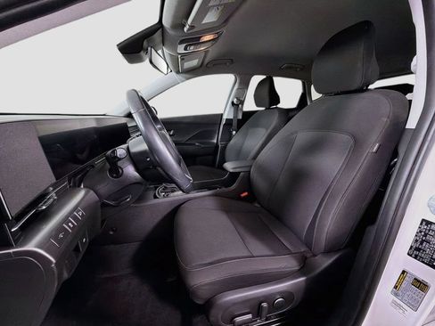 Used 2025 Hyundai Kona SEL AWD/4WD image 12