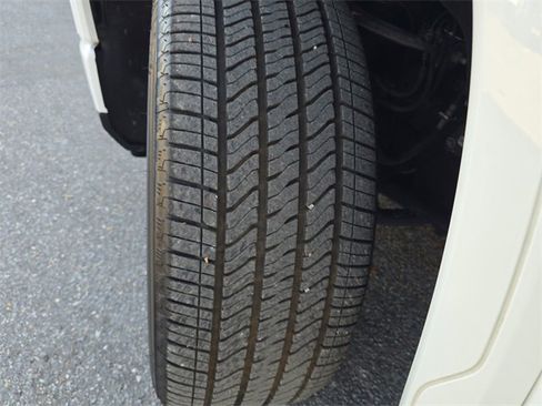 Certified 2022 GMC Sierra 1500 Denali image 32