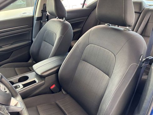 Used 2025 Nissan Altima 2.5 SV image 36