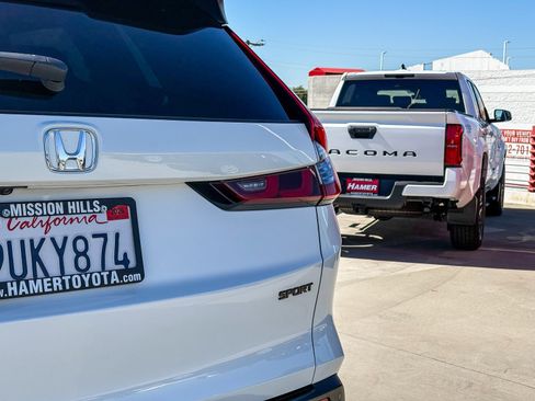 Used 2025 Honda CR-V Sport-L image 9