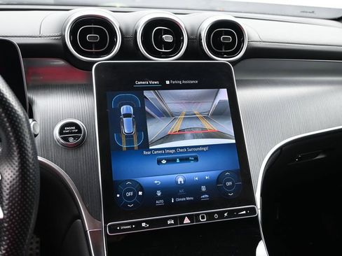 Used 2023 Mercedes-Benz GLC 300 image 13