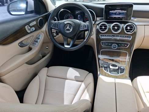 Used 2018 Mercedes-Benz C 300 Sedan image 25