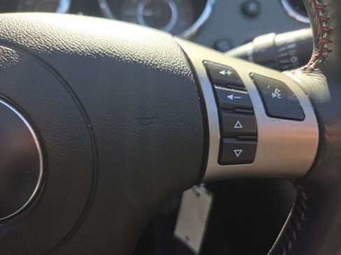 Used 2007 Pontiac Solstice GXP w/ Premium Package RWD image 31