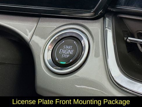 Used 2025 Chevrolet Trax LT w/ LT Convenience Package image 19