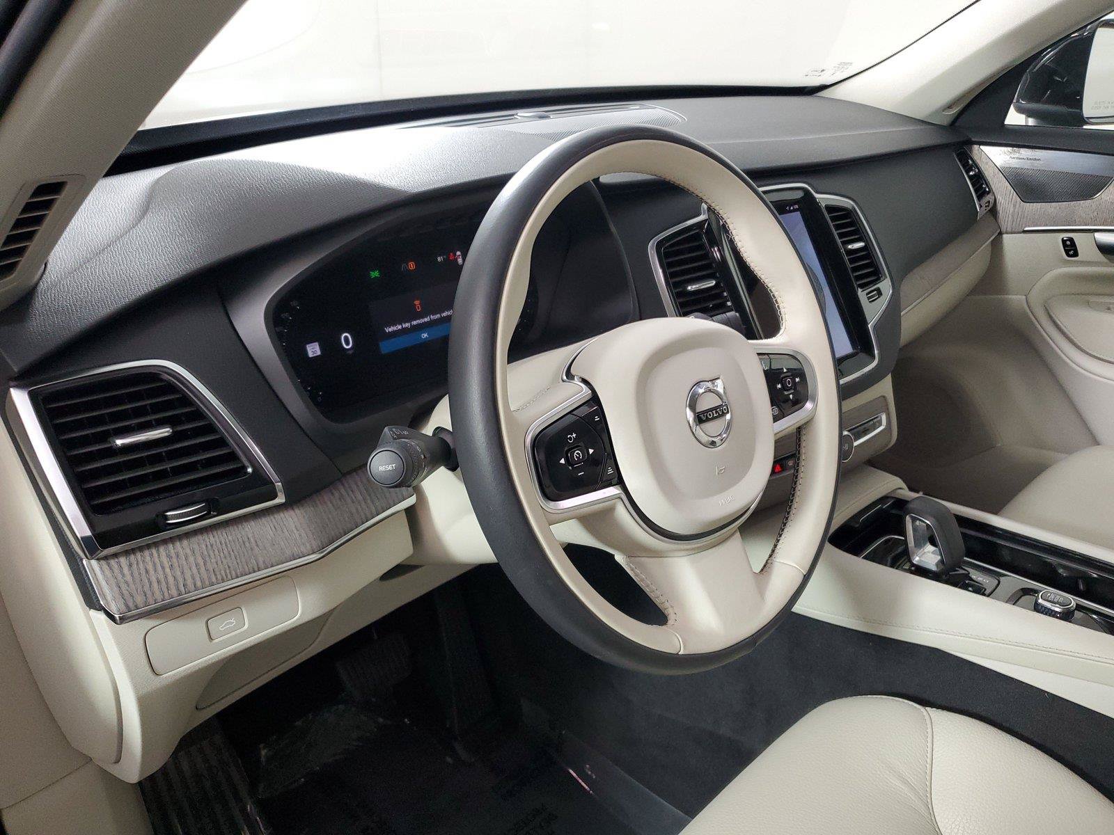 Certified 2023 Volvo XC90 B6 Plus w/ Protection Package Premier AWD/4WD image 25