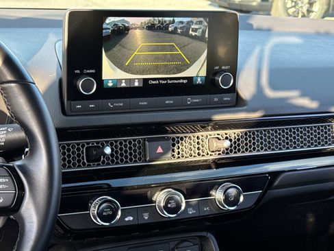 Used 2025 Honda Civic Sport image 6