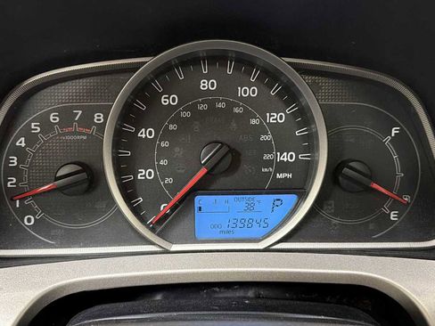 Used 2013 Toyota RAV4 XLE image 17