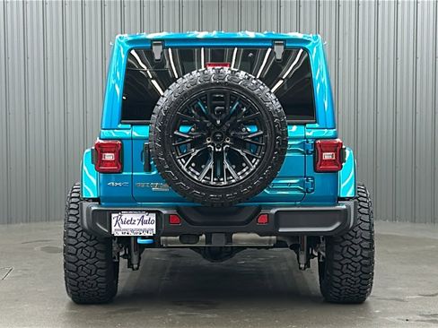 Used 2024 Jeep Wrangler Unlimited Sahara image 4