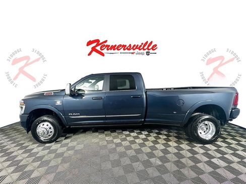 New 2025 RAM 3500 Limited image 4