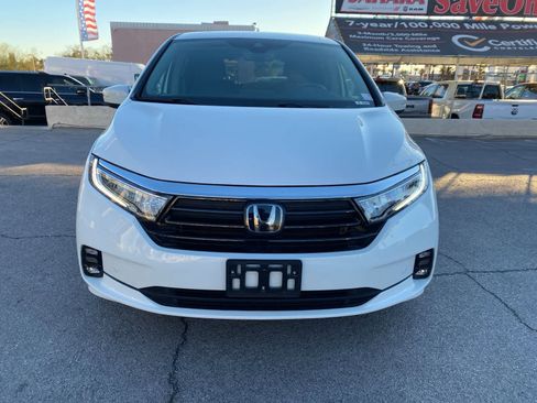 Used 2023 Honda Odyssey Touring image 2
