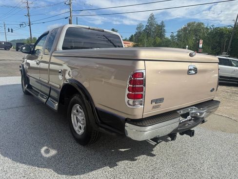 Used 1998 Ford F150 Lariat RWD image 8