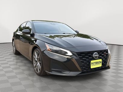 Used 2023 Nissan Altima 2.0 SR