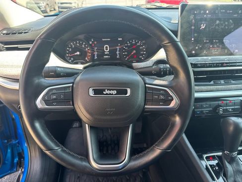Used 2022 Jeep Compass Latitude AWD/4WD image 35