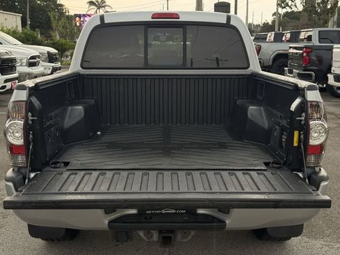Used 2011 Toyota Tacoma PreRunner w/ TRD Sport Pkg RWD image 12