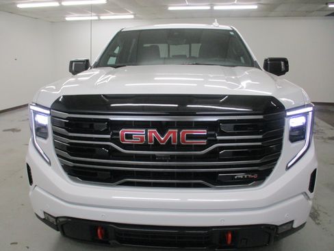 New 2026 GMC Sierra 1500 AT4 w/ AT4 Premium Package AWD/4WD image 2