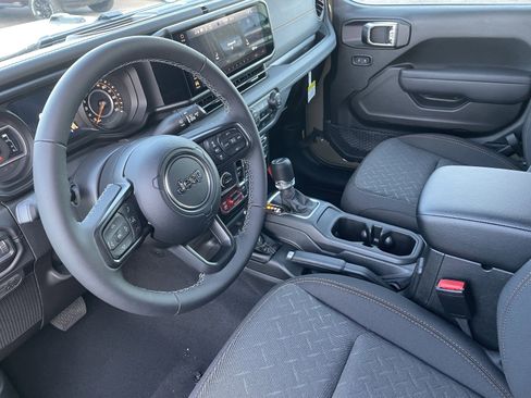 New 2026 Jeep Gladiator Mojave AWD/4WD image 17