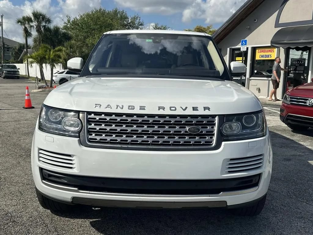 Used 2017 Land Rover Range Rover HSE AWD/4WD image 3