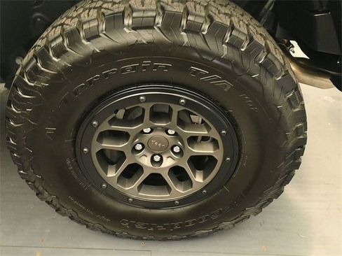 Used 2023 Jeep Wrangler Unlimited Rubicon 392 image 9