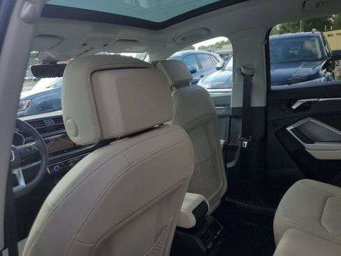 Certified 2024 Audi Q3 2.0T Premium Plus w/ Premium Plus Package image 11