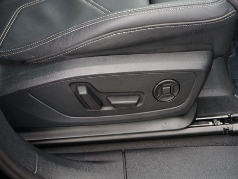 Used 2024 Audi Q3 2.0T Premium Plus w/ Premium Plus Package image 30