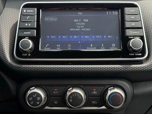 Certified 2025 Nissan Kicks Play S image 28