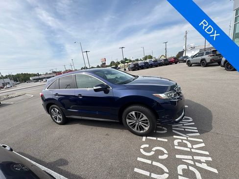 Used 2017 Acura RDX w/ Advance Package AWD/4WD image 3