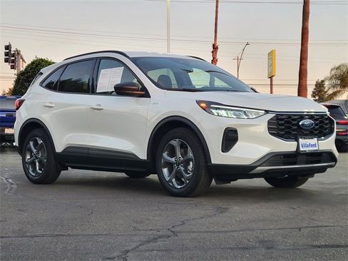 Used 2025 Ford Escape ST-Line w/ Equipment Group 301A image 26