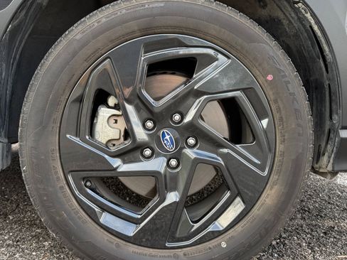 Used 2024 Subaru Crosstrek 2.5i Sport w/ Crosstrek Mirror Package image 28