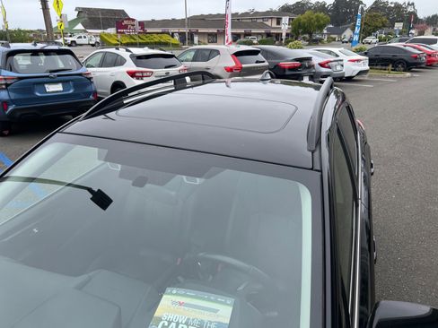 Used 2023 Subaru Crosstrek 2.5i Limited AWD/4WD image 10