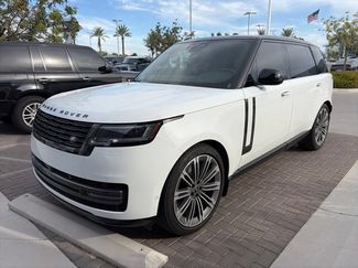 Used 2024 Land Rover Range Rover Long Wheelbase SE AWD/4WD video 1