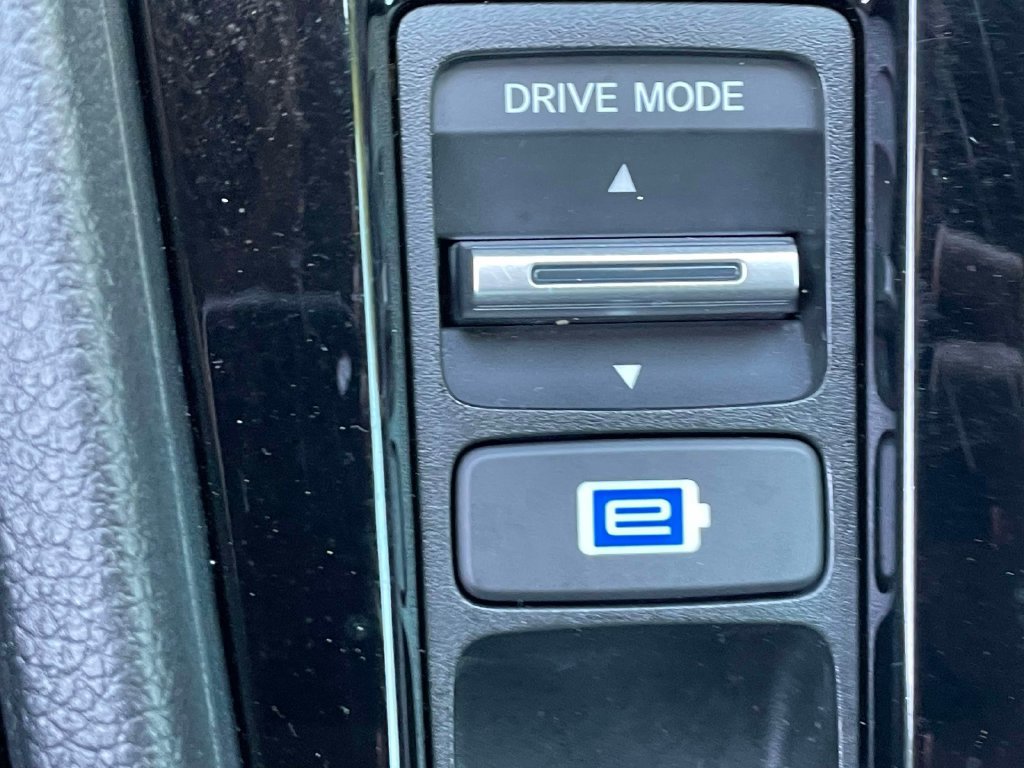 Used 2024 Honda Accord Sport image 28