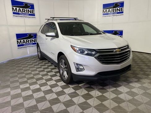 Used 2018 Chevrolet Equinox Premier image 1