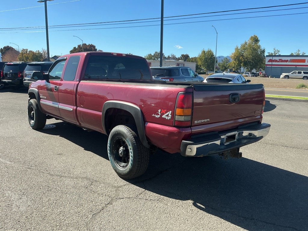 Used 2004 GMC Sierra 2500 SLT w/ Heavy-Duty Power Package AWD/4WD image 8