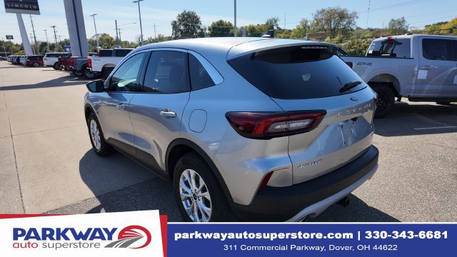 Used 2023 Ford Escape Active w/ Tech Pack #1 AWD/4WD image 6