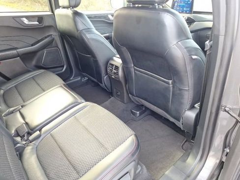 Used 2024 Ford Escape ST-Line image 22