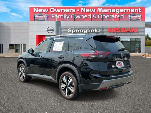 Used 2024 Nissan Rogue SL w/ SL Premium Package AWD/4WD image 6