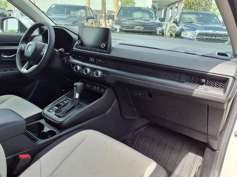 Used 2024 Honda CR-V EX image 10
